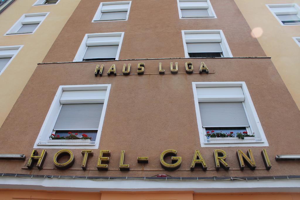 Hotel Luga Нюрнберг Экстерьер фото